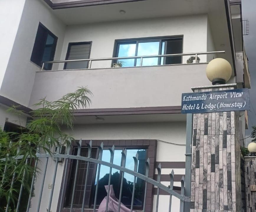 Kathmandu Airport View Hotel And Lodge Zewnętrze zdjęcie